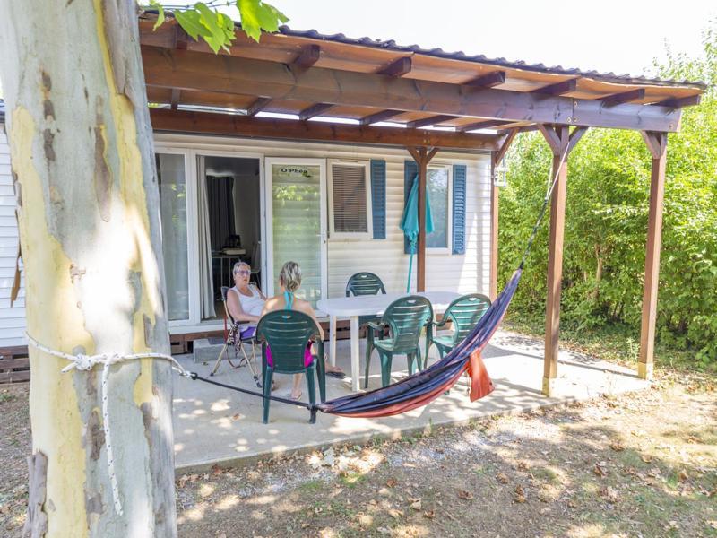 Camping Sites Et Paysages Les Pres Hauts Sisteron Luaran gambar