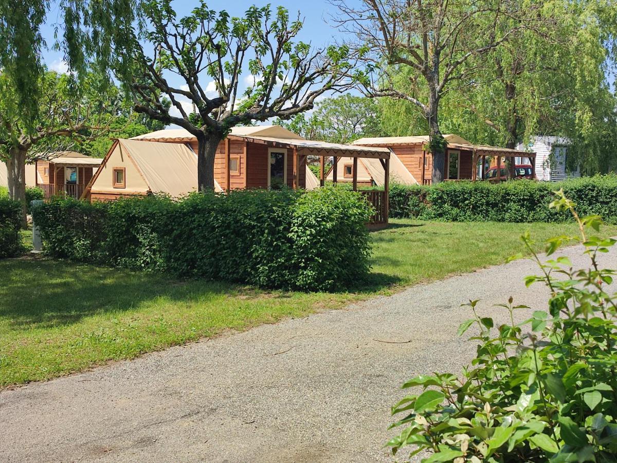 Camping Sites Et Paysages Les Pres Hauts Sisteron Luaran gambar