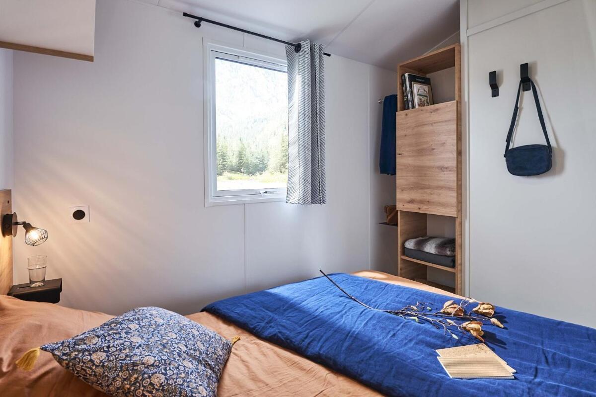Camping Sites Et Paysages Les Pres Hauts Sisteron Bilik gambar